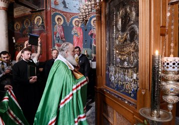 Патриарх Кирилл совершил молебен перед Иверской иконой Божией Матери