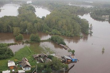 Хабаровская епархия продолжает оказывать помощь пострадавшим от наводнения
