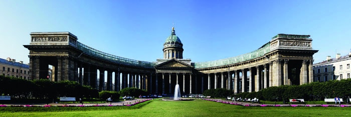 Казанский собор в Санкт-Петербурге, после войны 1812 года стал храмом-памятником русской армии. Фото Mkrtchyan Karen