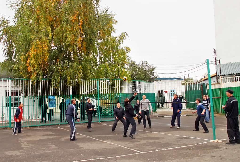 Дружеский волейбольный матч со студентами Нижегородской духовной семинарии