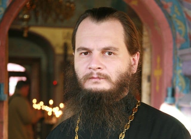 В храмах Русской Православной Церкви помолились о жертвах терактов и их близких