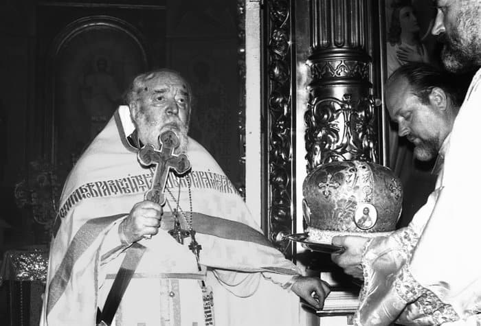 Рождение православного вуза, или Жизнь священника в эпоху атеизма