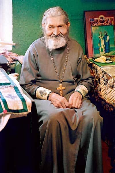 КАДРЫ: архиепископ Вологодский и Великоустюжский МАКСИМИЛИАН