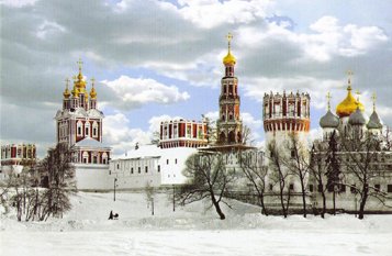 Президент России Владимир Путин поручил восстановить исторический облик Новодевичьего монастыря