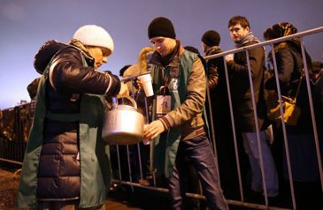 В организации доступа паломников к Дарам волхвов в Москве приняли участие более 500 православных волонтеров