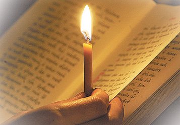 В Украинской Православной Церкви благословили читать Псалтирь за мир в стране