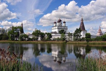 Подворье Иосифо-Волоцкого мужского монастыря откроется в Москве