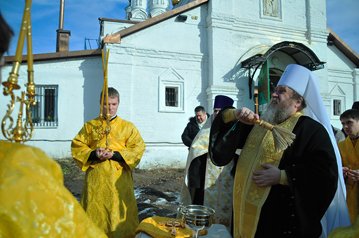 В Рязани освятили крест и купол для часовни в честь святой блаженной Любови Рязанской