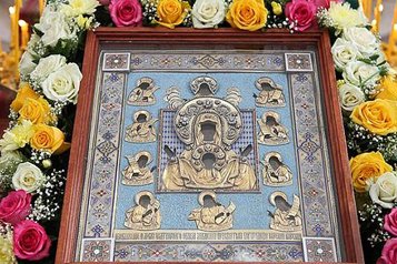В Россию принесена чудотворная Курская-Коренная икона Божией Матери