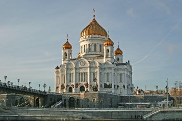 В Москве около тысячи православных храмов, около ста из них строятся