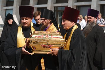 В рамках международного крестного хода в Беларусь прибыли мощи святого князя Владимира