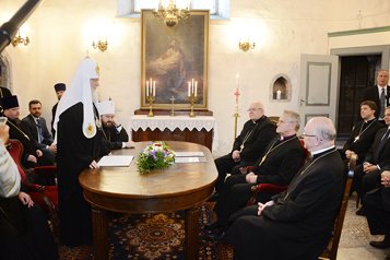 Патриарх Кирилл поблагодарил эстонских лютеран за неприятие однополых союзов