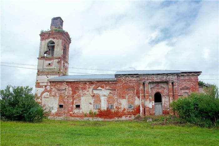 Новгородский губернатор выразил желание восстановить разрушенный храм, где хранятся мощи святых