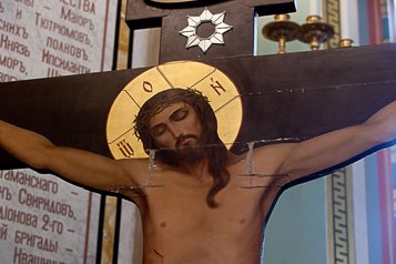 В Невинномысск возвращен крест, оскверненный вандалом в марте этого года