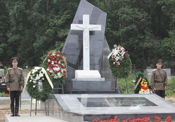 Во Владивостоке освятили мемориал памяти пострадавших в годы репрессий