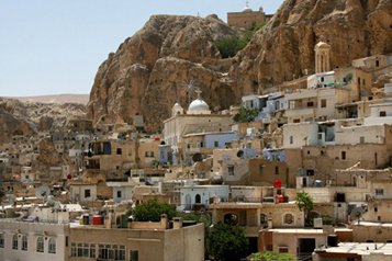 Повстанцы захватили древний христианский город Маалула в Сирии