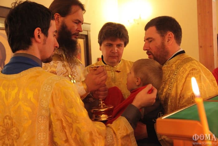 В храме Александра Невского при МГИМО состоялась первая литургия