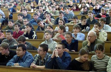 Основы духовной культуры можно преподавать во всех ВУЗах, считает московский священник