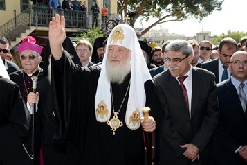 Патриарх Кирилл видит добрый знак в возвращении Церкви на Святую Землю