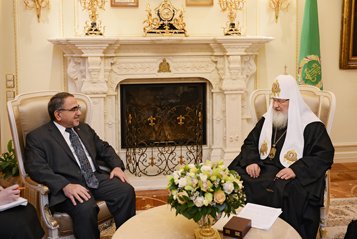 Иностранное вторжение нанесло ущерб христианству в Ираке, считает патриарх Кирилл