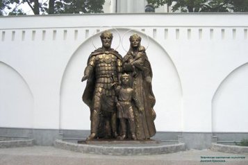 В Москве открыли памятник святому князю Димитрию Донскому и преподобной Евфросинии Московской