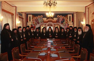 Священный Синод Греческой Церкви выступил против гражданских браков