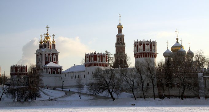 Новодевичий монастырь в москве фото