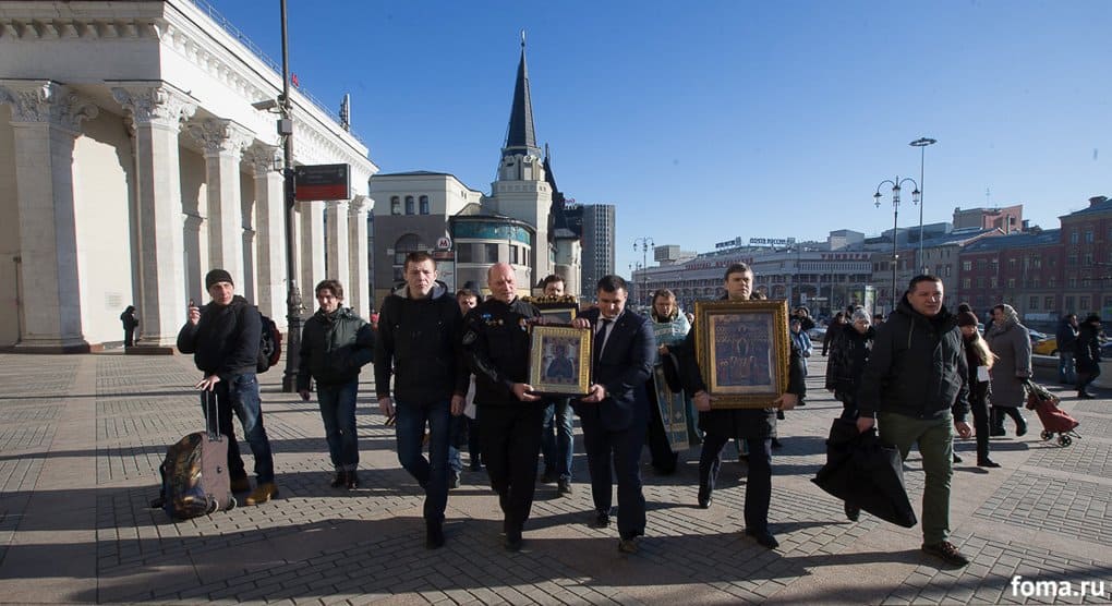 Что идет в москве