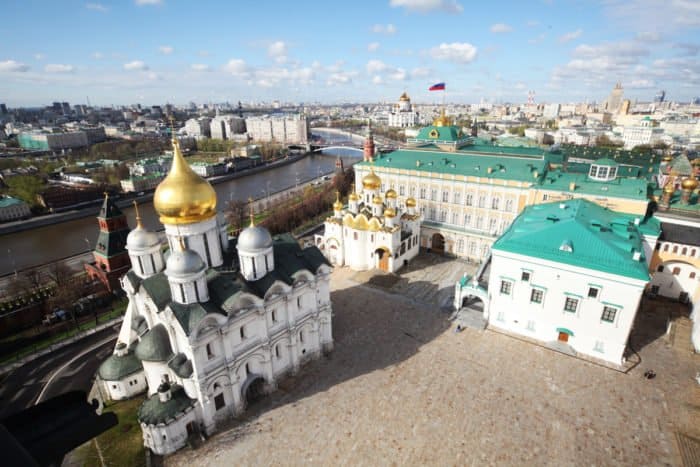 Соборная площадь ростов великий фото