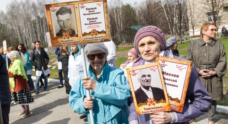 Поклонская в бессмертном полку