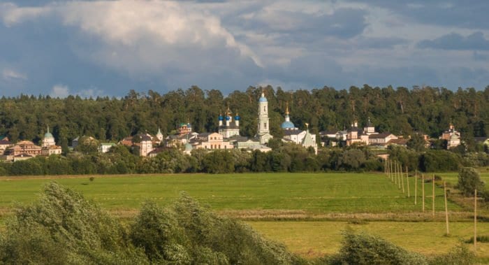 ÐÐ¼Ð²ÑÐ¾ÑÐ¸Ð¹: Ð¸ÑÑÐ¾ÑÐ¸Ñ ÑÑÐ°ÑÑÐ°, Ð¿ÐµÑÐµÐ´ ÐºÐ¾ÑÐ¾ÑÑÐ¼ Ð¿ÑÐµÐºÐ»Ð¾Ð½ÑÐ»Ð¸ÑÑ Ð¢Ð¾Ð»ÑÑÐ¾Ð¹ Ð¸ ÐÐ¾ÑÑÐ¾ÐµÐ²ÑÐºÐ¸Ð¹