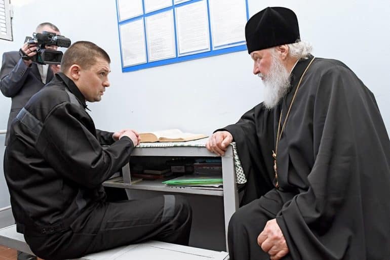 «Пожизненно осужденный сказал Патриарху Кириллу, что у него есть небольшая просьба к нему» — необыкновенный случай в Бутырке