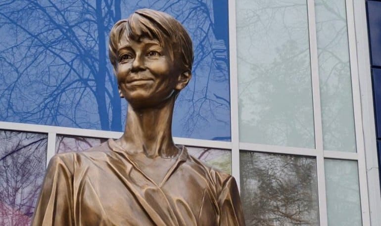 В Красногорске открыли первый в мире памятник Елизавете Глинке
