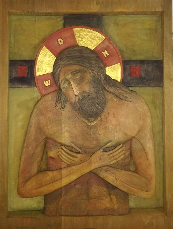 Необычные объемные иконы представили на I Биеннале христоцентричного искусства