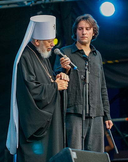 14 августа 14 лет назад. Как монах и рок-поэт установили традицию ежегодного празднования Дня Крещения Руси