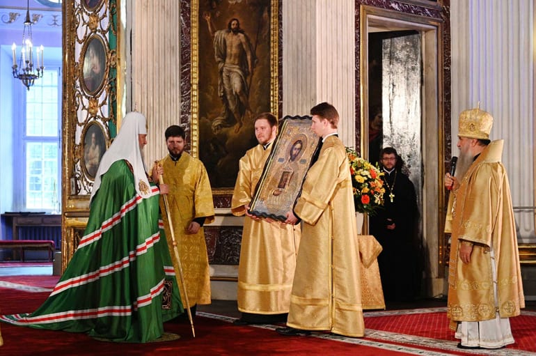 Патриарх Кирилл возглавил в Петербурге торжества в честь 800-летия святого Александра Невского