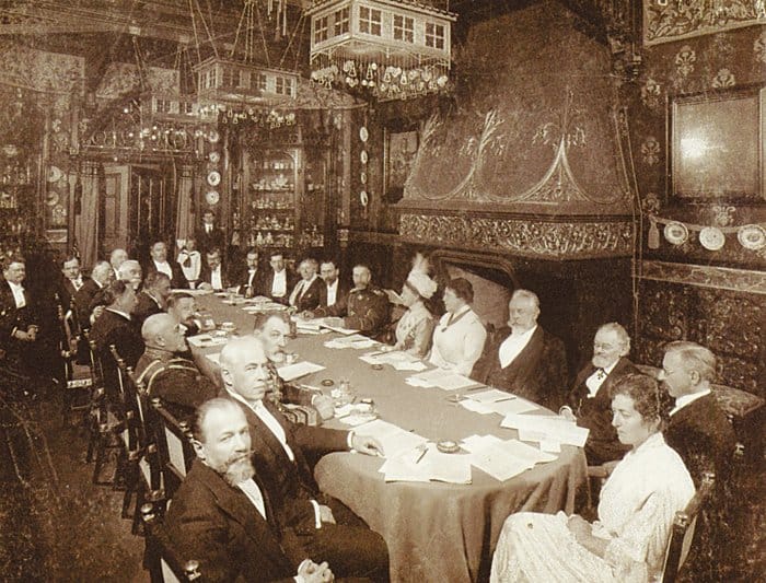 Как москвичи встречали Пасху 100 лет тому назад