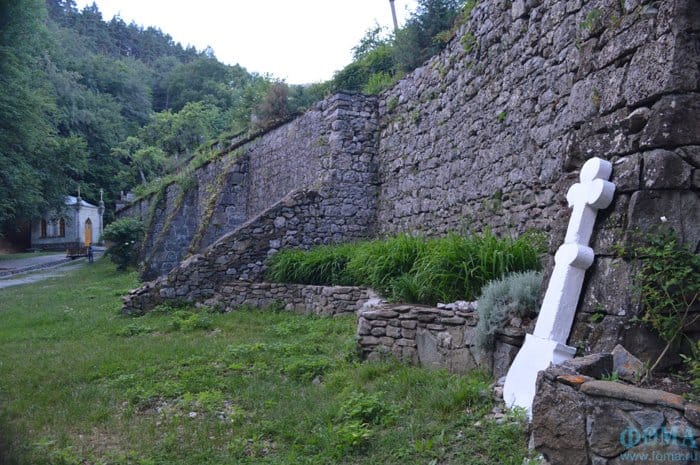 Космо-Дамианский монастырь